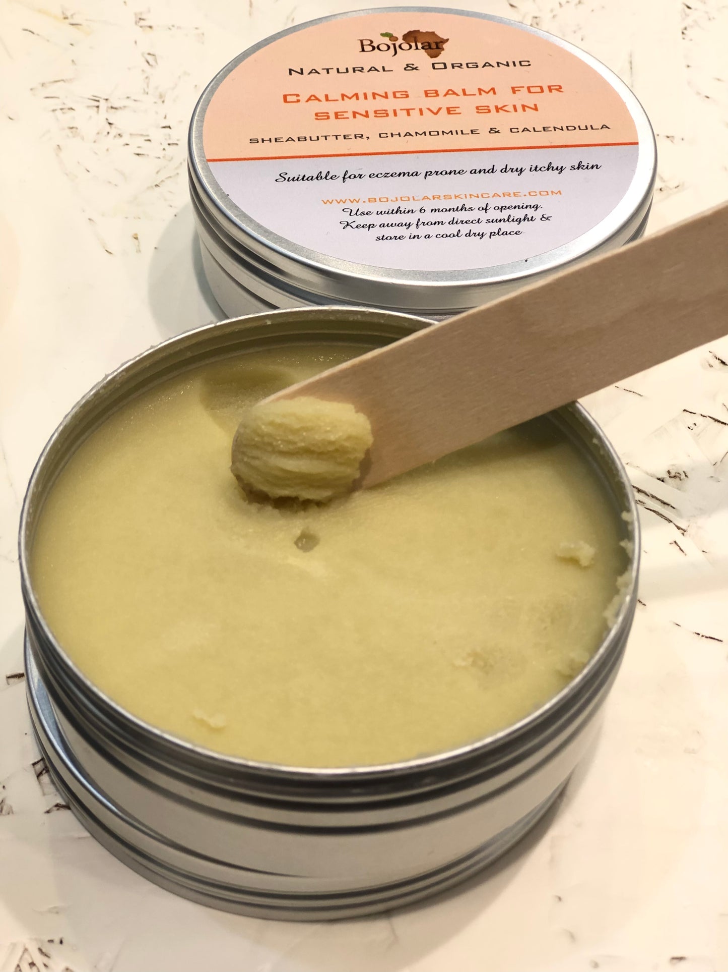 Calming balm with chamomile